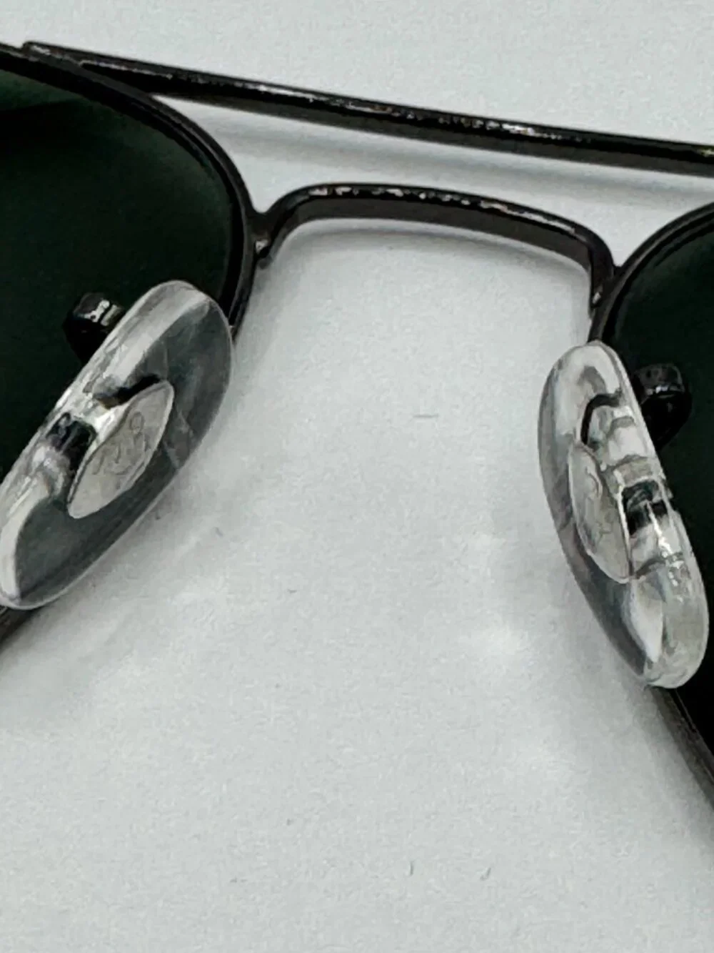 Ray-Ban RB3136 004 Caravan Sunglasses Gunmetal Frame with Green G-15 Lens
